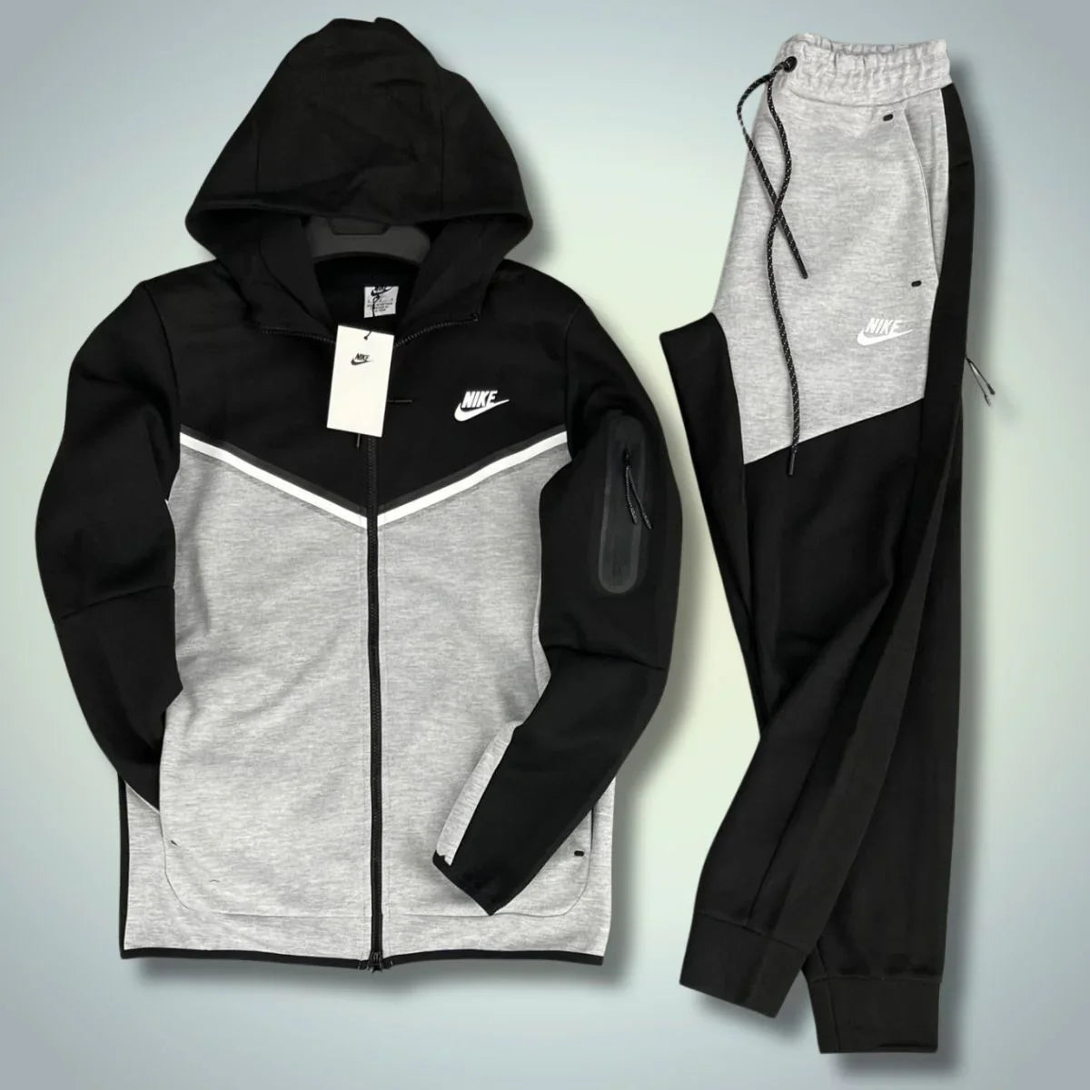 Σετ Nike Tech Fleece Μαύρο-Γκρι